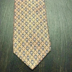 Barrister tie‎